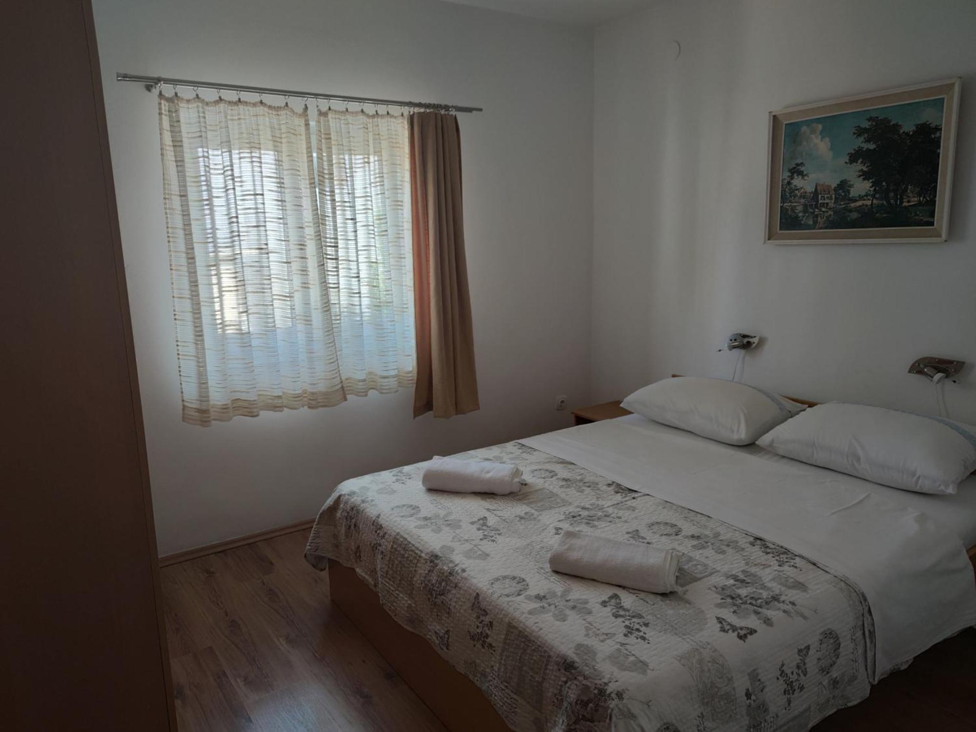Apartment Dijana *