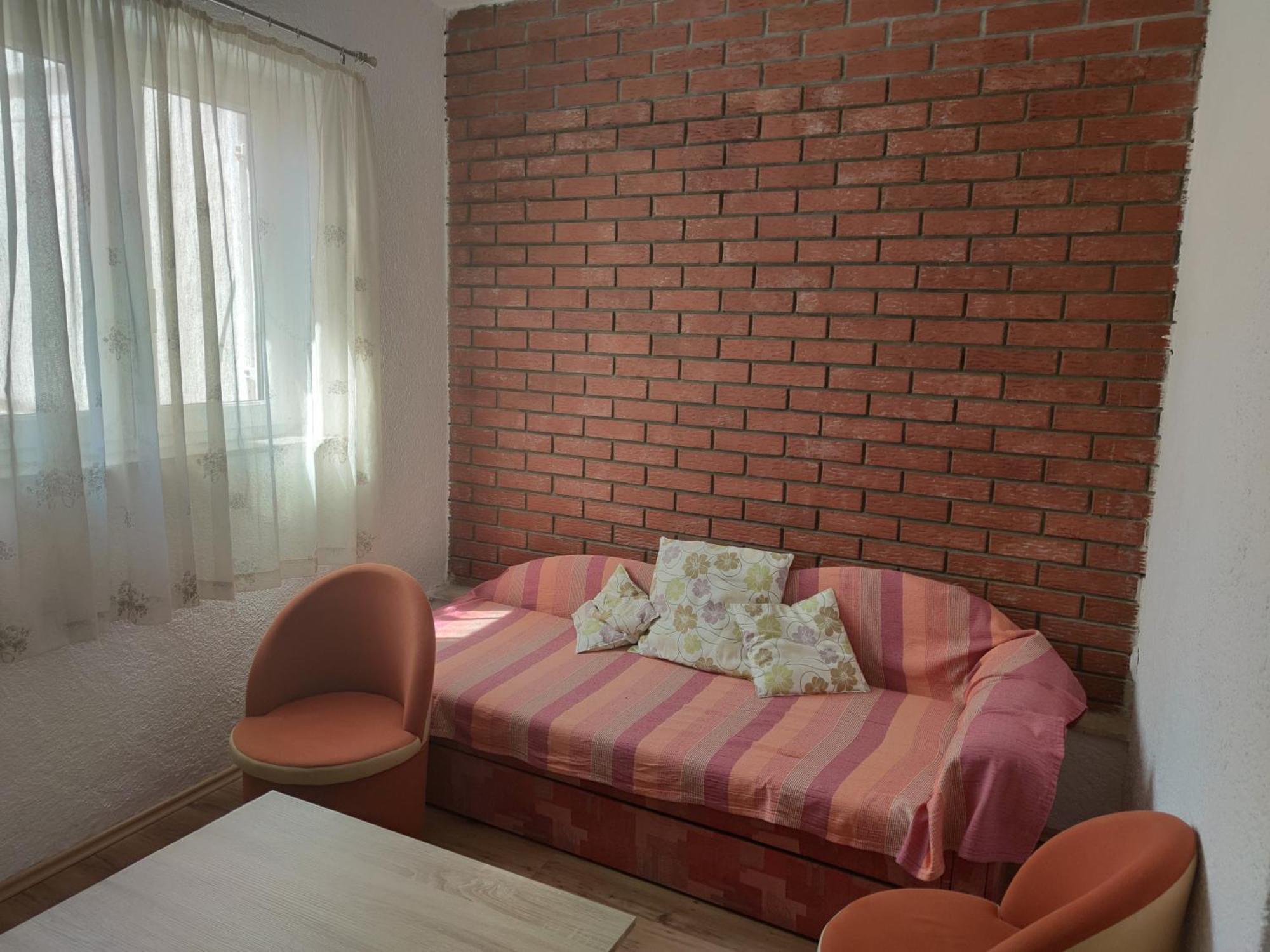 Apartment Dijana *